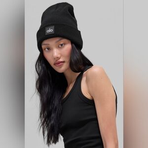 Alo Yoga Everyday Beanie